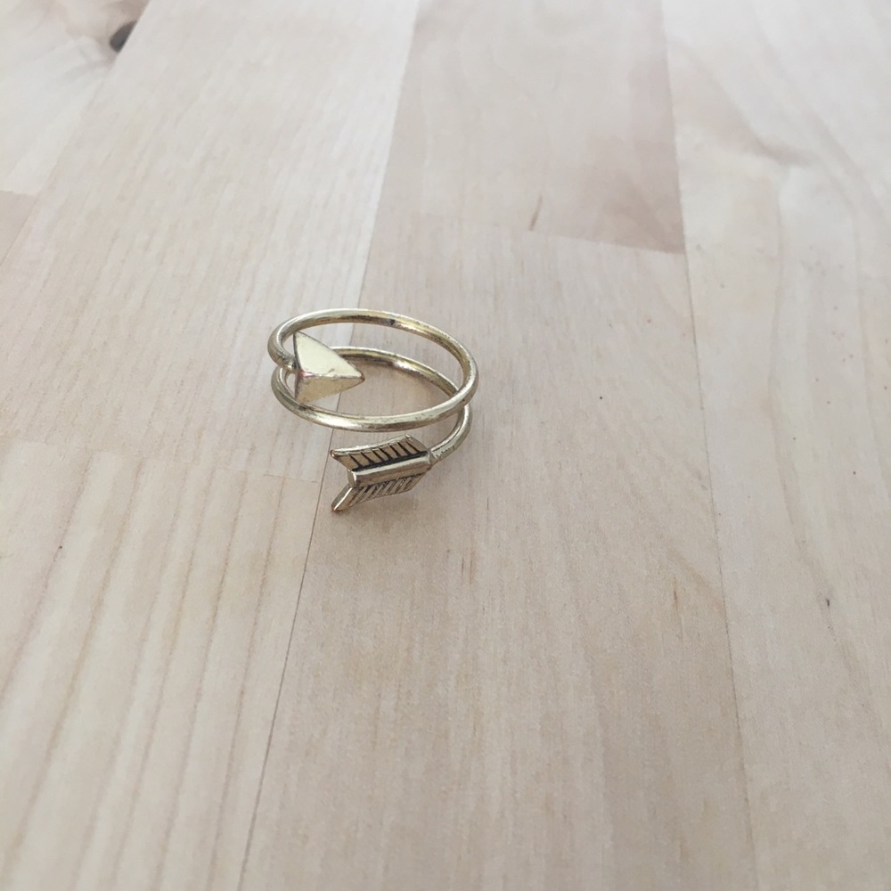 Arrow ring